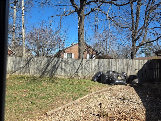 400 Smith Rd, Lebanon, MO 65536 - view of yard