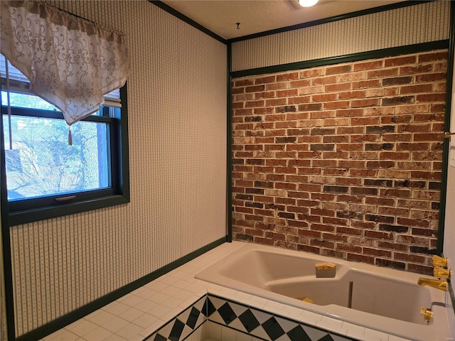 400 Smith Rd, Lebanon, MO 65536 - full bath featuring tile patterned flooring and tiled bath