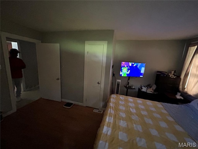 114 Bernhardt Ave, Saint Louis, MO 63121 - bedroom with baseboards