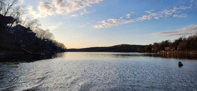 1510 S Lake Sherwood Dr, Marthasville, MO 63357