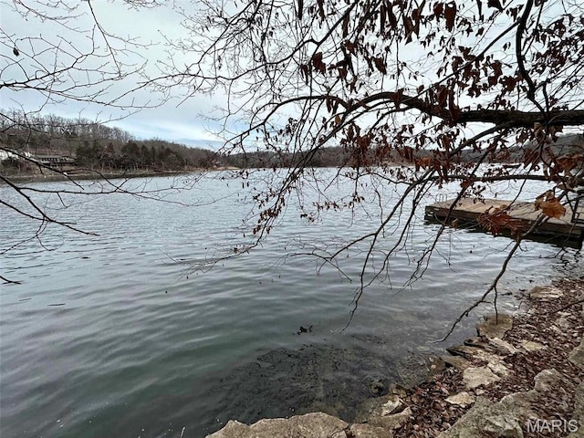 1510 S Lake Sherwood Dr, Marthasville, MO 63357