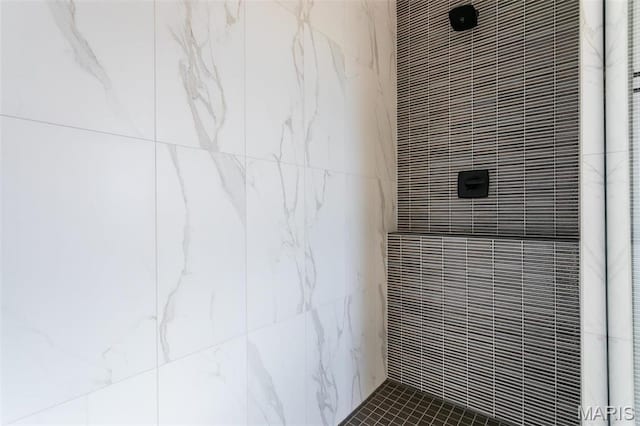 1519 Oglesby Dr, Edwardsville, IL 62025 - bathroom view of a heating unit, tiled shower, and tile walls