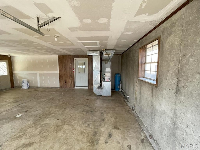 1770 Pigg Hollow Rd, Owensville, MO 65066 - basement with heating unit and a water pressure tank
