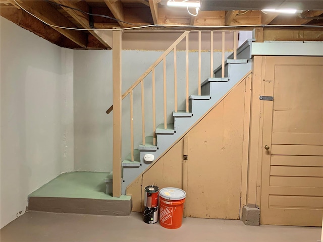 2903 Lesmer Ct, Overland, MO 63114 - below grade area with stairs