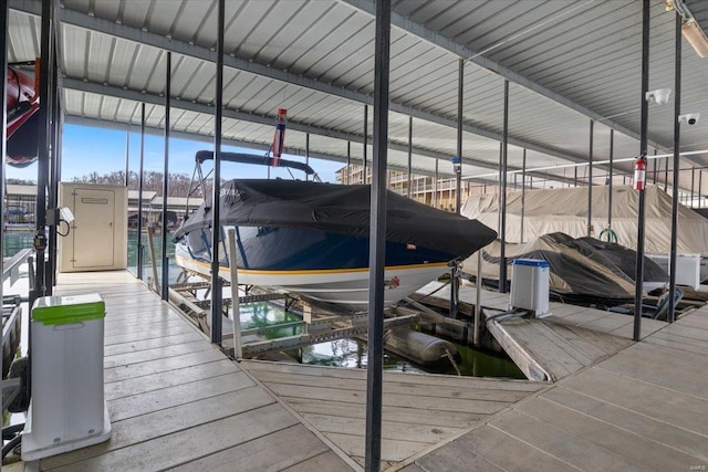 dock featuring boat lift