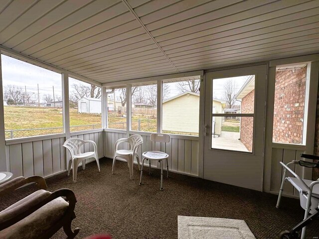 view of sunroom / solarium