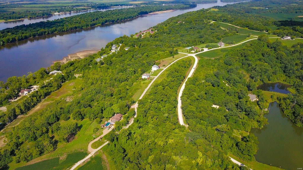 213 Quarry Rd, Golden Eagle, IL 62036