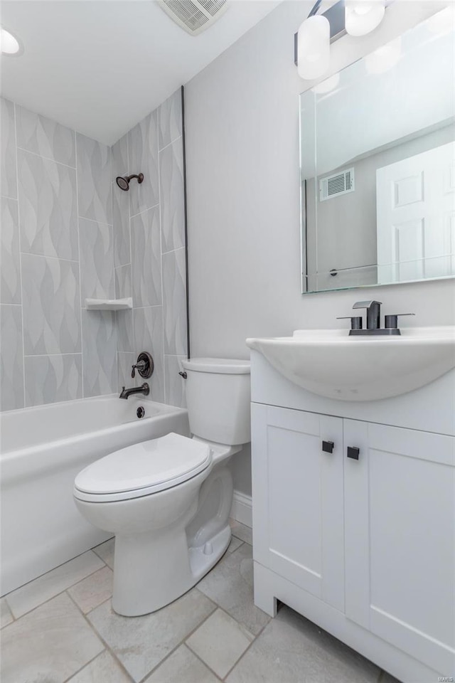 full bath featuring toilet, vanity, shower / tub combination, and baseboards