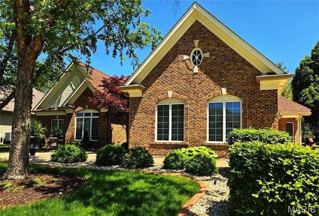 12537 Clark Manor Cir, Creve Coeur, MO 63141 - view of front of home with brick siding