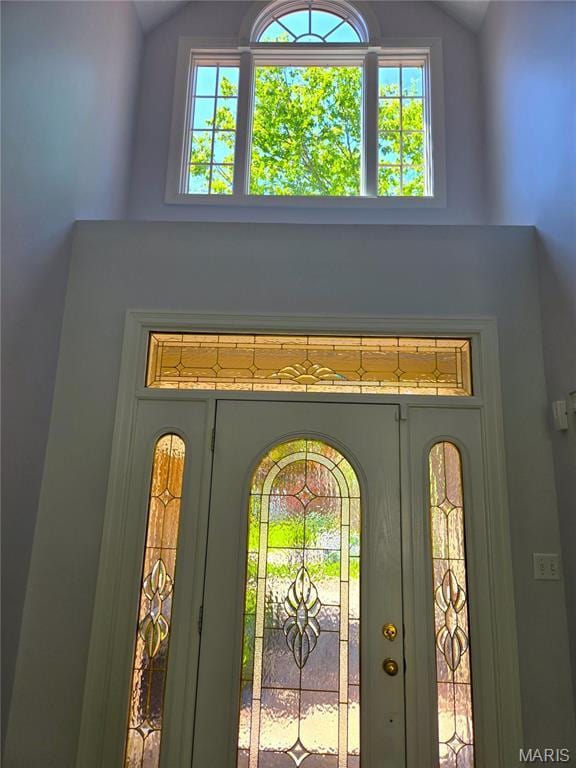12537 Clark Manor Cir, Creve Coeur, MO 63141 - view of entrance to property