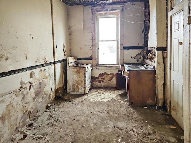 2025 E College Ave, Saint Louis, MO 63107 - view of misc room