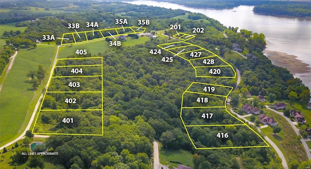 426 Riverview Rd, Golden Eagle, IL 62036