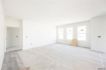 7301 Providence Dr, Edwardsville, IL 62025 - view of unfurnished living room