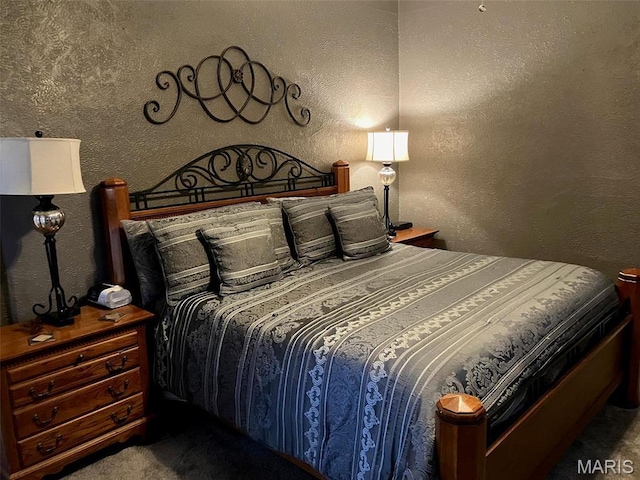 550 N 4th St, Breese, IL 62230 - carpeted bedroom with a textured wall