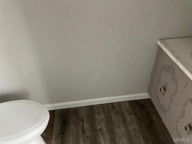 550 N 4th St, Breese, IL 62230 - bathroom with wood finished floors and baseboards