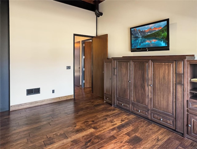 6 E Front St Unit 6, Washington, MO 63090 - unfurnished bedroom featuring dark wood-style floors
