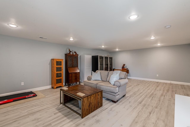 24345 State Rte Ww Unit 46, Saint Genevieve, MO 63670 - living room featuring light wood finished floors, baseboards, and recessed lighting