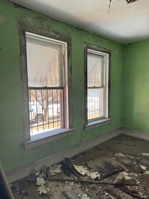 3611 Paris Ave, Saint Louis, MO 63115 - photo 6