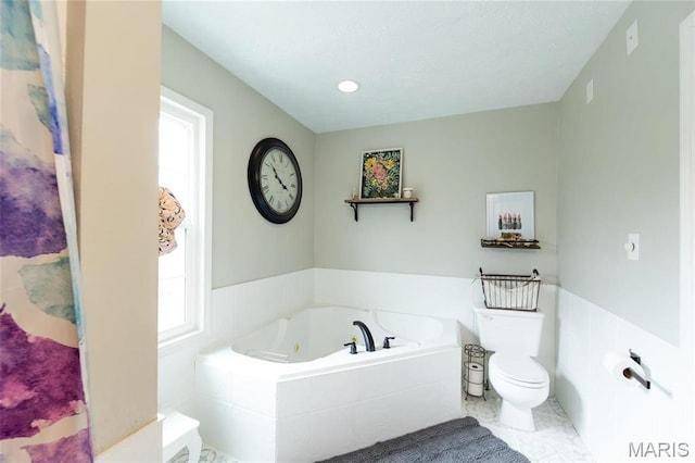 11720 County Road 5160, Rolla, MO 65401 - bathroom with a garden tub and toilet