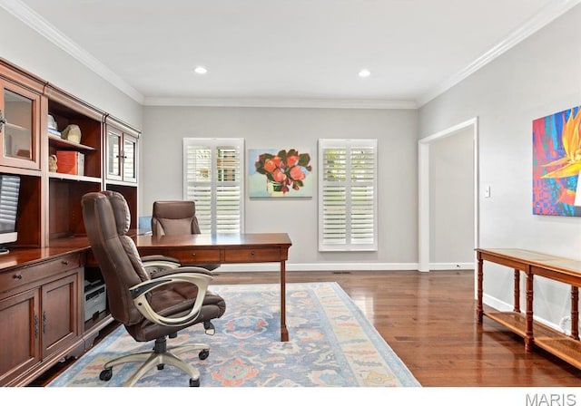 668 Clear Brook Dr, Des Peres, MO 63122 - home office featuring wood finished floors, ornamental molding, recessed lighting, and baseboards