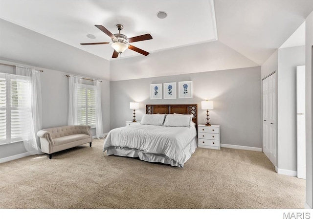668 Clear Brook Dr, Des Peres, MO 63122 - carpeted bedroom with lofted ceiling, baseboards, and ceiling fan