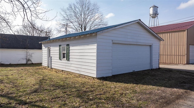 209 W Washington Ave, Richland, MO 65556 - view of detached garage