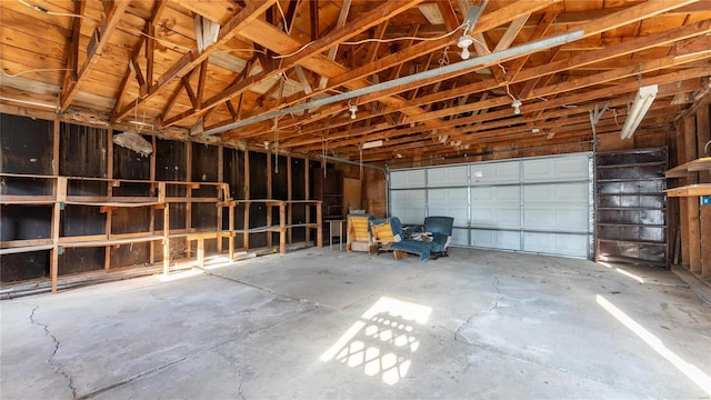 209 W Washington Ave, Richland, MO 65556 - view of garage