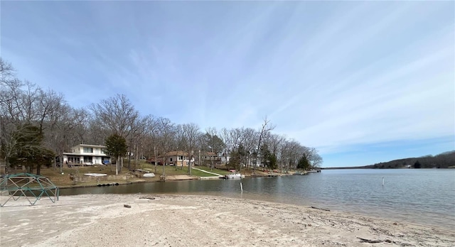 49 S Lake, Hillsboro, MO 63050