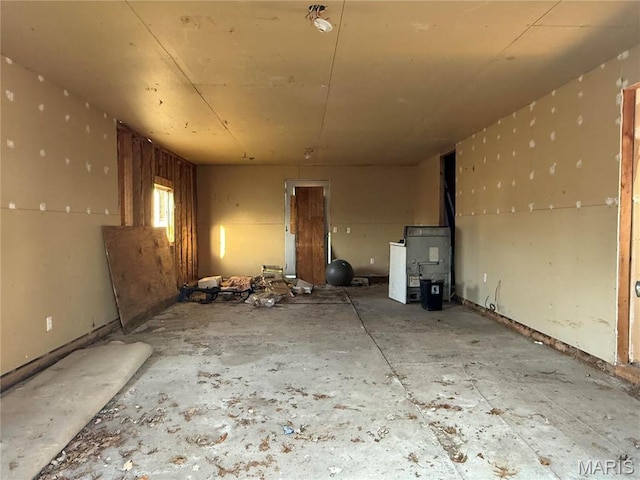 905 N Olive St, Saint Elmo, IL 62458 - view of misc room