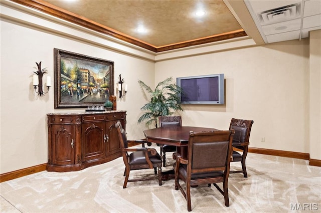 dining space with light carpet, baseboards, ornamental molding, and recessed lighting