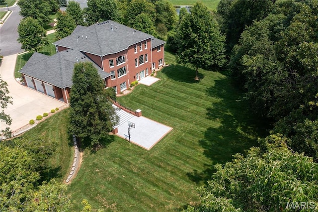 aerial view of property and surrounding area