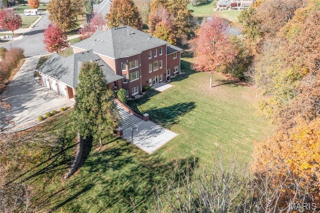 aerial view of property and surrounding area