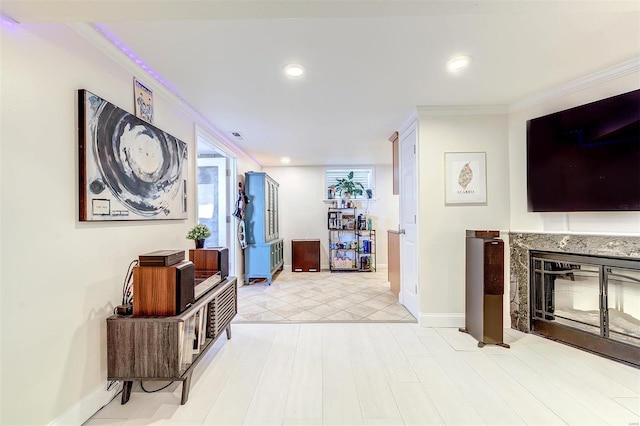 4561 Laclede Ave Unit B, Saint Louis, MO 63108 - hall featuring crown molding and baseboards