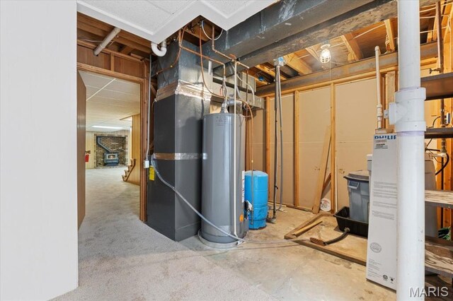 1346 Forest Splendor Trl, Wildwood, MO 63021 - unfinished basement with a water pressure tank and water heater