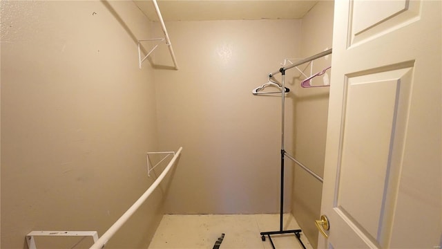 204 W 8th St, Kennett, MO 63857 - view of spacious closet