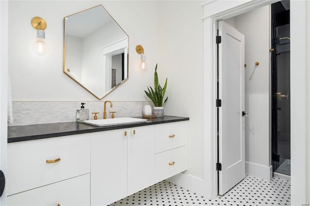 310 Wardenburg Farms Dr, Chesterfield, MO 63005 - bathroom featuring vanity
