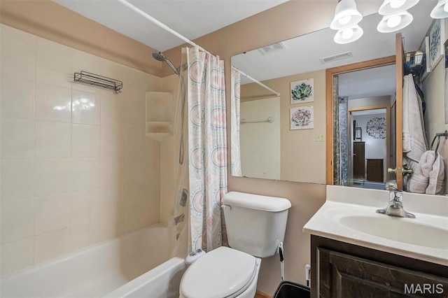 7410 Triwoods Drive E, Saint Louis, MO 63119 - full bathroom with shower / tub combo, vanity, and toilet