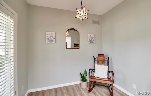 269 Bennington Dr, Troy, MO 63379 - living area featuring wood finished floors and baseboards