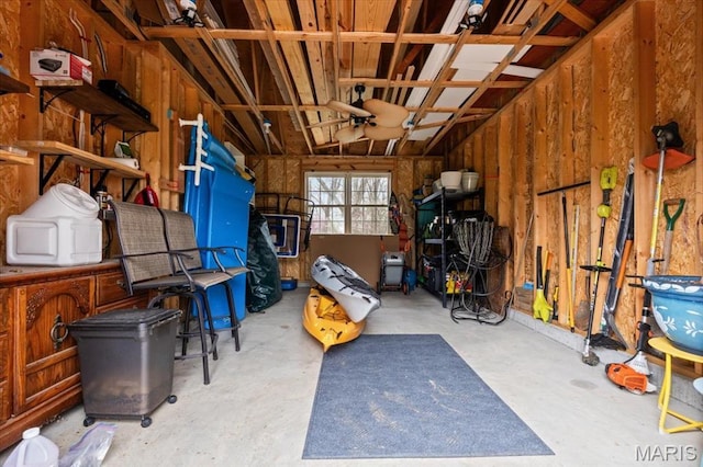261 US Dr, Wentzville, MO 63385 - view of garage