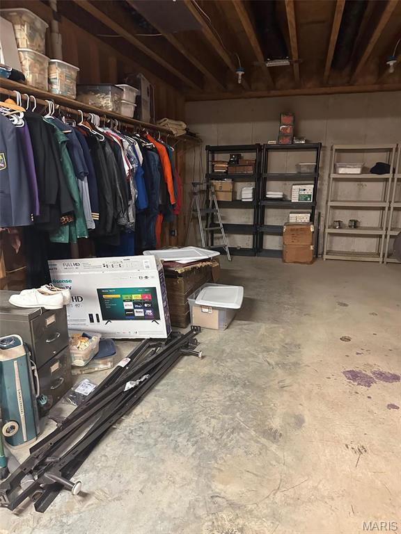 17205 Elk Prairie Dr, Rolla, MO 65401 - view of basement