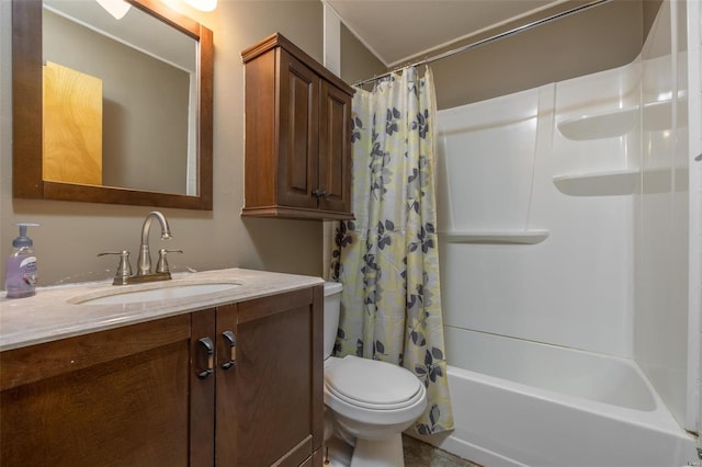 762 Cave Farm Rd, Troy, MO 63379 - full bath with toilet, vanity, and shower / bath combination with curtain