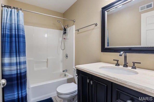 1500 Swiss Village Rd, Osage Beach, MO 65065 - full bath with vanity and shower / bathtub combination with curtain