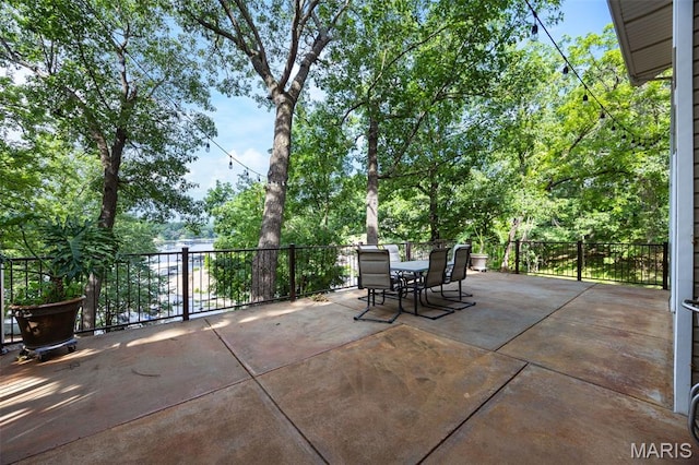 1500 Swiss Village Rd, Osage Beach, MO 65065 - view of patio / terrace with outdoor dining space