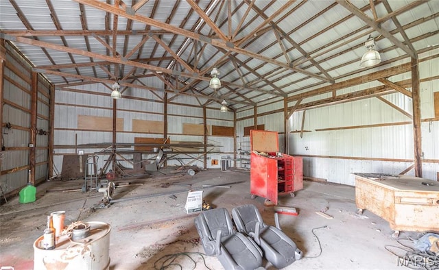 24265 Vinyard Rd, Cuba, MO 65453 - garage with metal wall