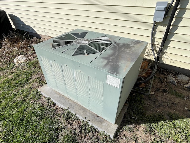 506 E Jefferson St, Perry, MO 63462 - exterior view of central air condition unit