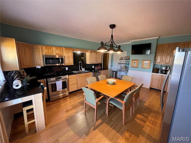 506 E Jefferson St, Perry, MO 63462 - photo 11