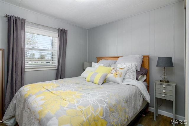 2 S Circle Dr, Carlyle, IL 62231 - bedroom with wood finished floors