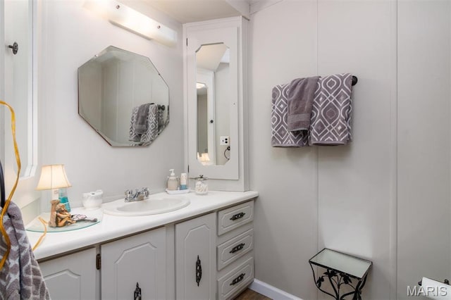 2 S Circle Dr, Carlyle, IL 62231 - bathroom featuring vanity