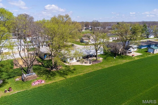 2 S Circle Dr, Carlyle, IL 62231 - aerial perspective of suburban area