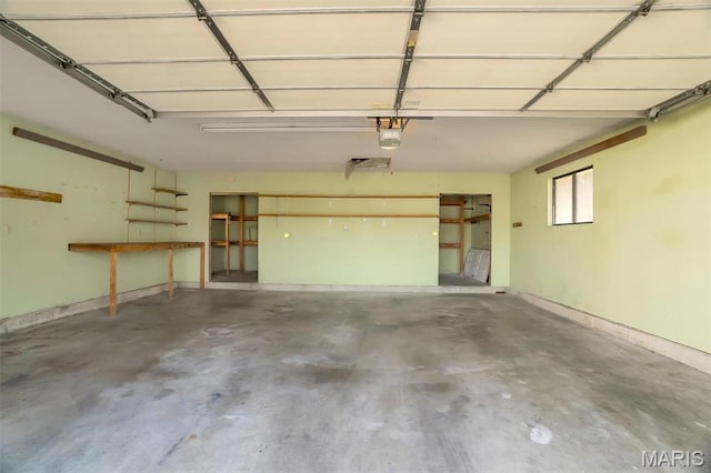 6072 Kingsway, House Springs, MO 63051 - garage featuring a garage door opener